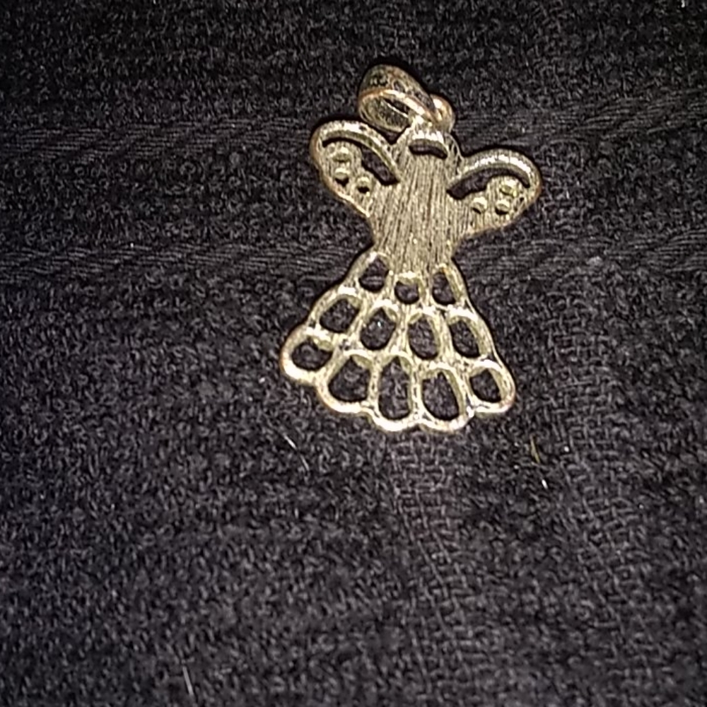 Pendent - Picture 2 of 2